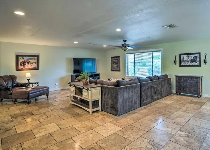 Game Room! Family Desert Getaway In Glendale Phoenix